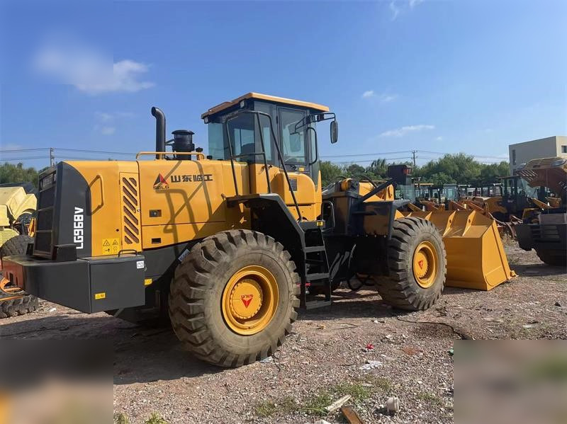 Wheel loader SDLG LG968