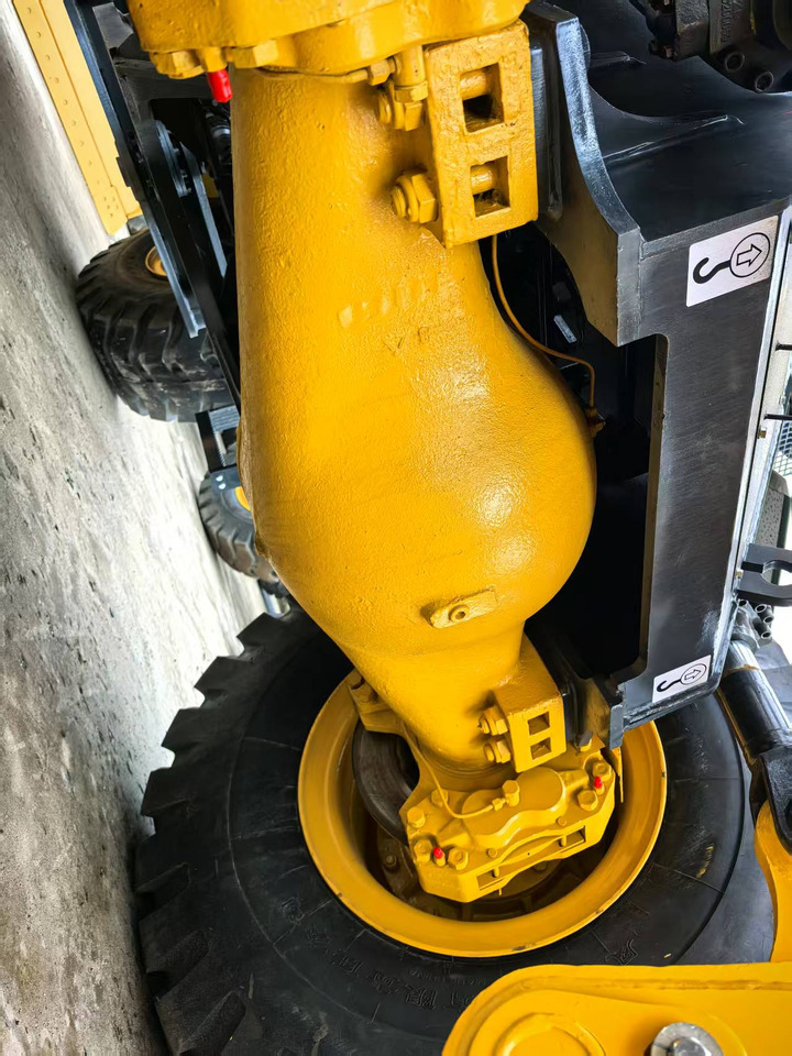 Wheel loader SDLG LG968F