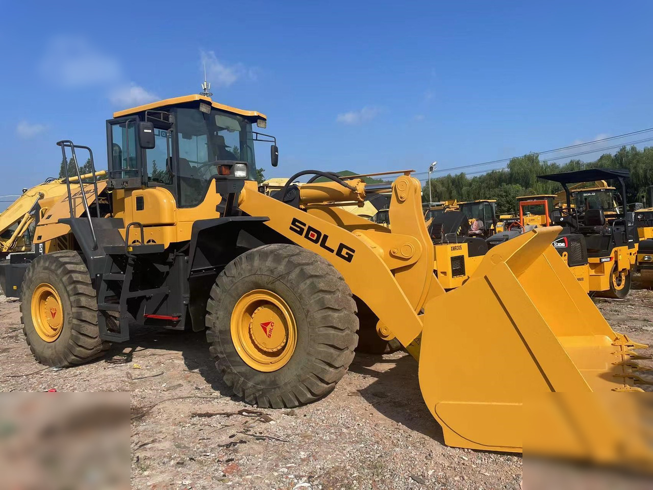 Wheel loader SDLG LG968V