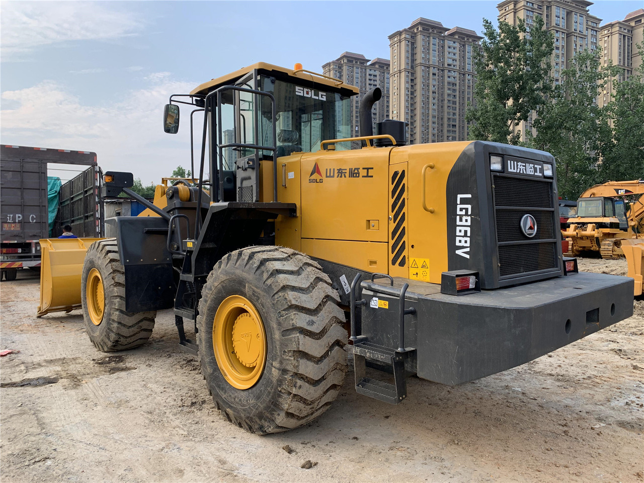 Wheel loader SDLG LG968V