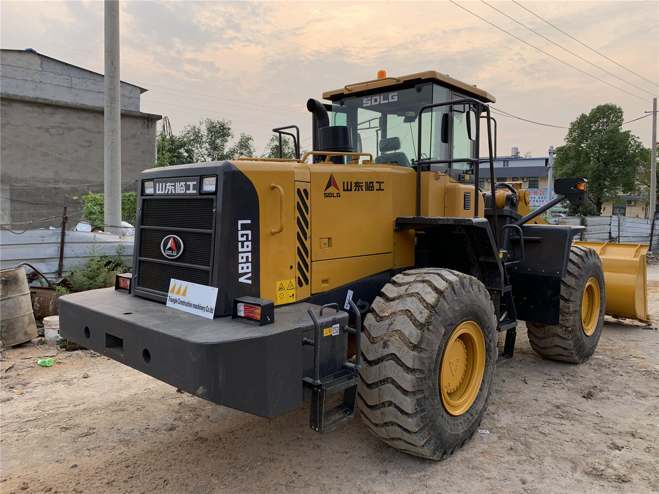 Wheel loader SDLG LG968V