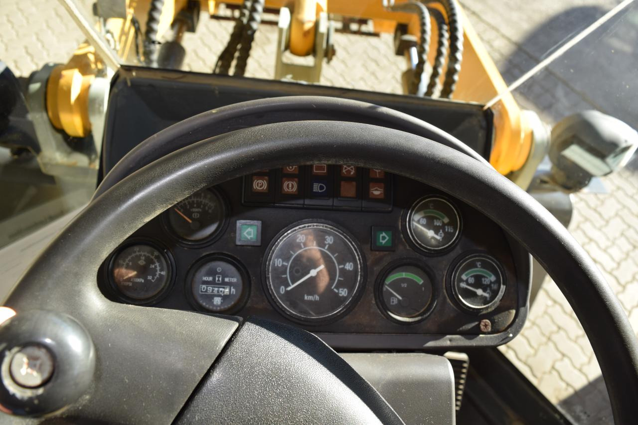 Wheel loader SDLG LG 918