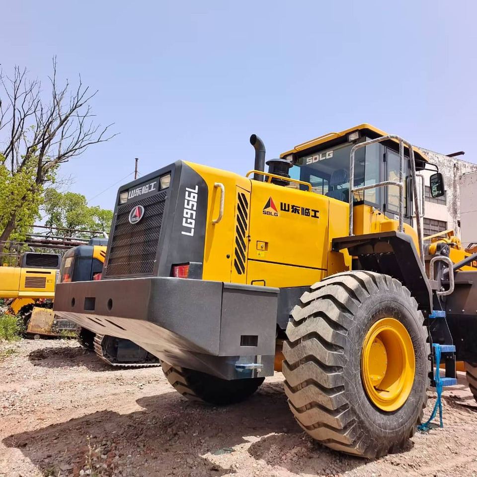 Wheel loader SDLG LG 956L