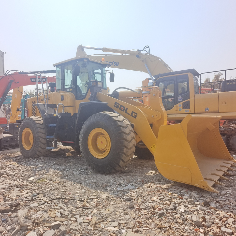 Wheel loader SDLG LG 956 L