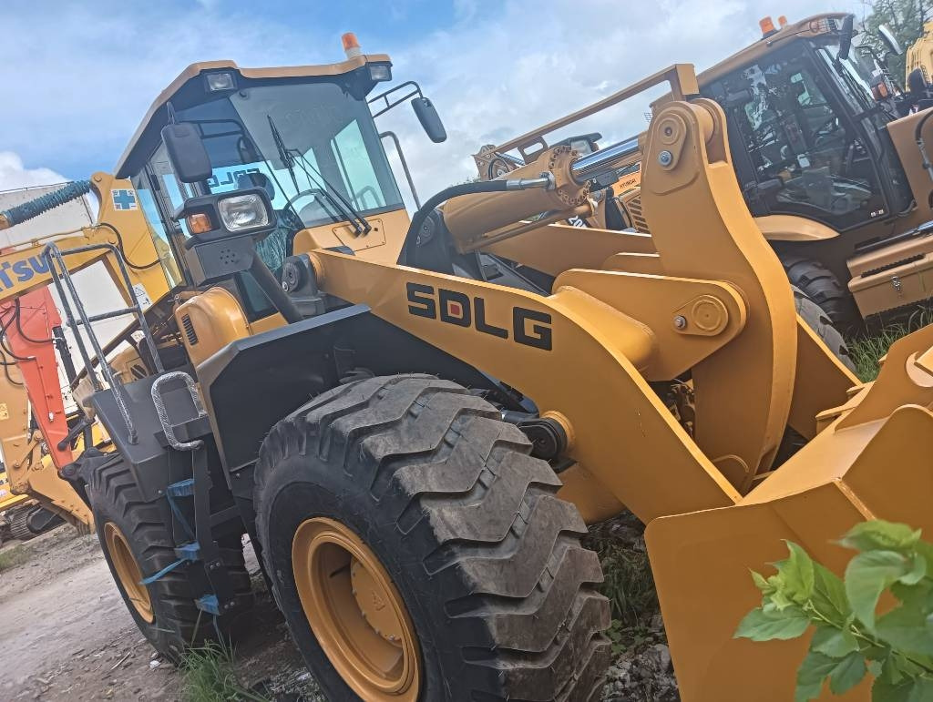 Wheel loader SDLG LG 956 L