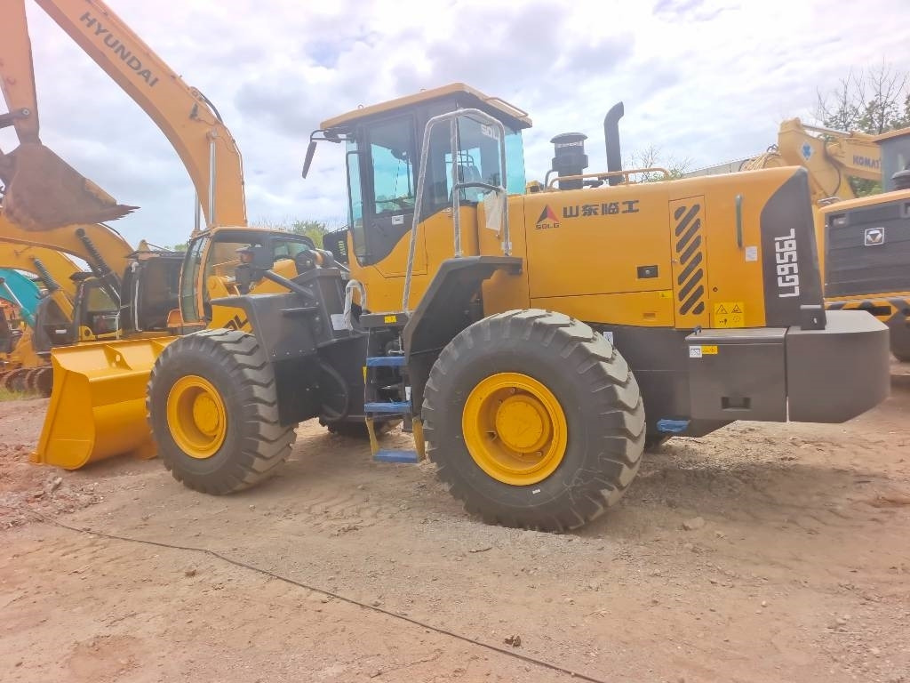 Wheel loader SDLG LG 956 L