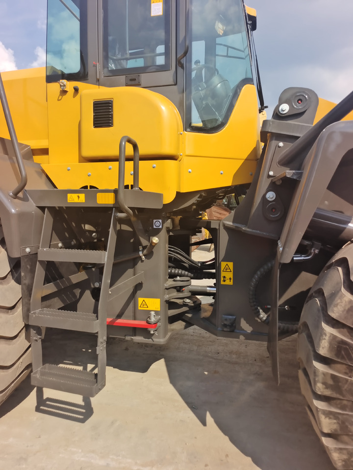 Wheel loader SDLG LG 958F