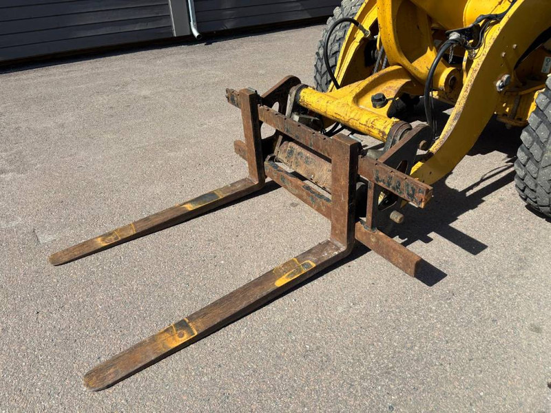 Wheel loader **SOLD** CAT 906 M
