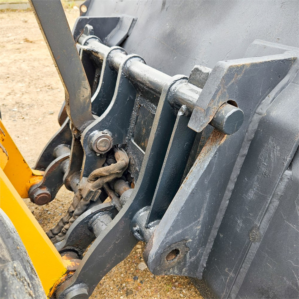 Wheel loader Schaeff 2445