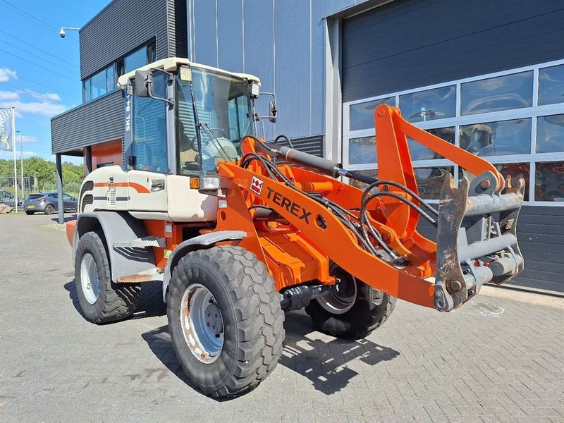 Wheel loader Schaeff SKL844