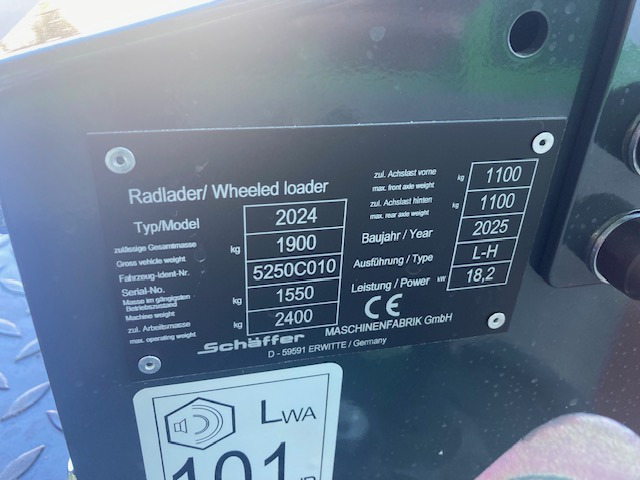 Wheel loader Schäffer Hoflader Typ 2024