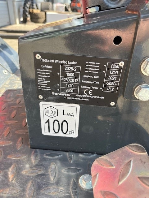Wheel loader Schäffer Typ 2028-2