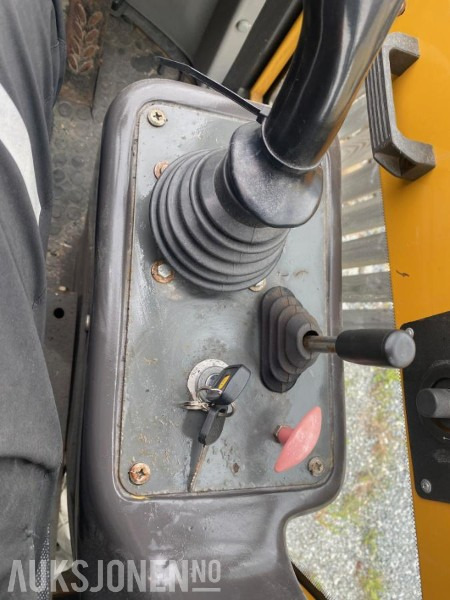 Wheel loader Sino 908 Hjullaster med skuffe og pallegaffler