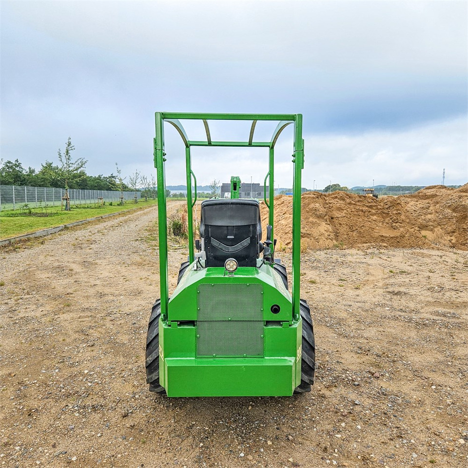 Wheel loader Striegel 300 DYA 37PS