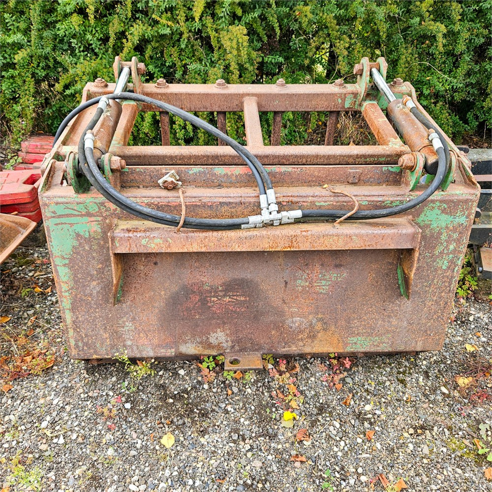 Wheel loader Striegel 300 DYA 37PS