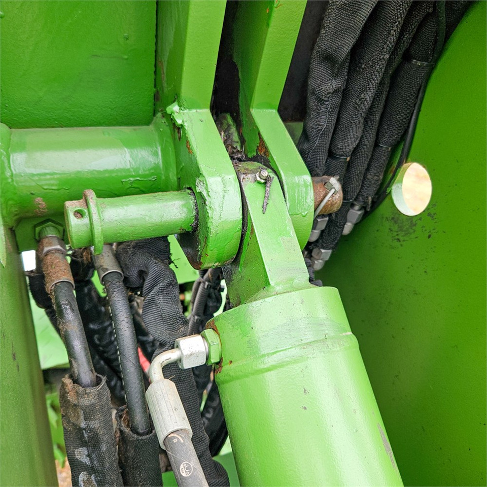 Wheel loader Striegel 300 DYA 37PS