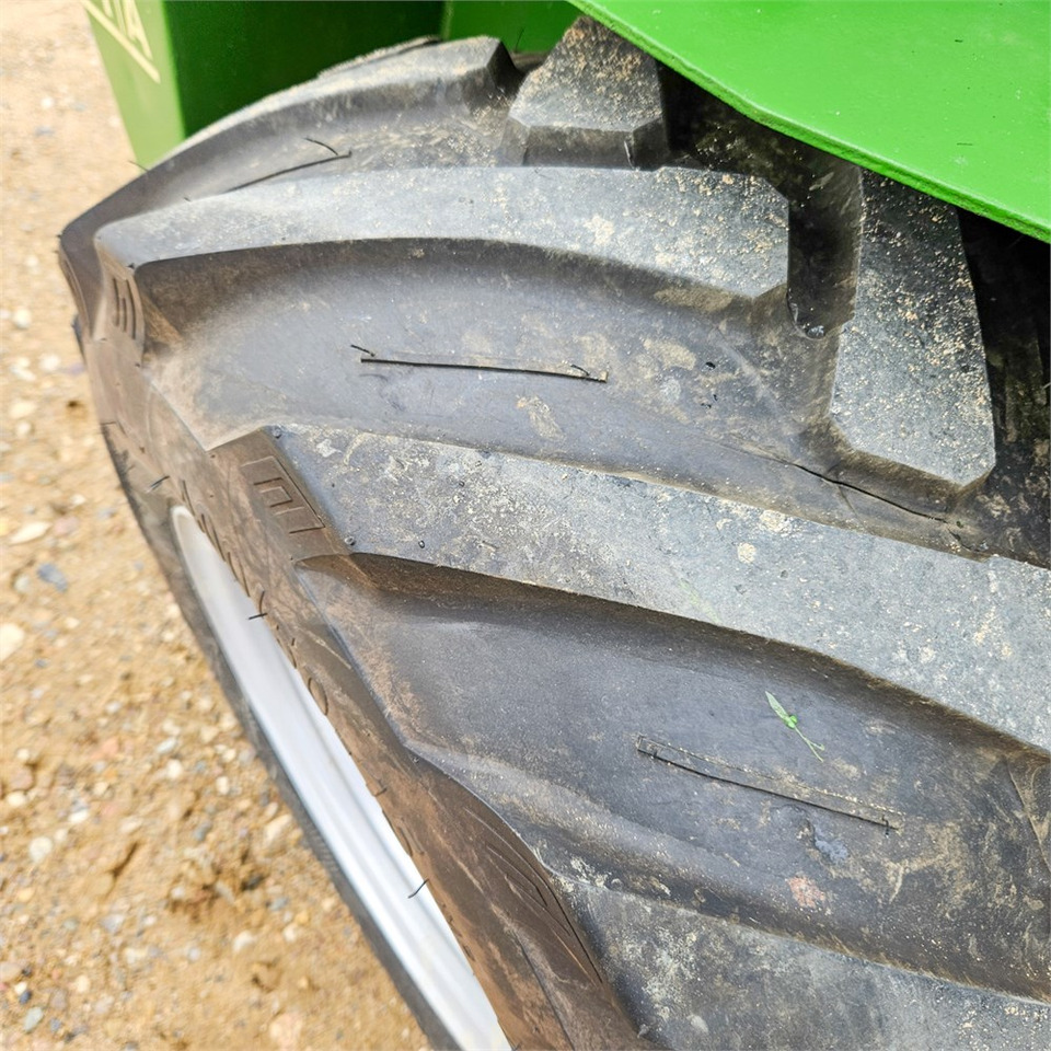 Wheel loader Striegel 300 DYA 37PS