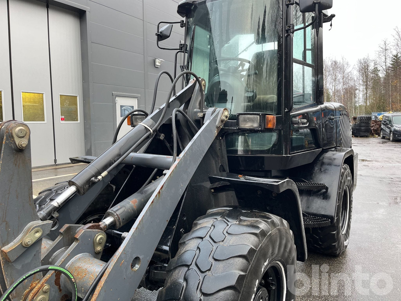 Wheel loader TL80