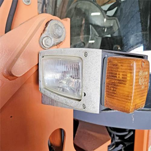 Wheel loader Terex TL100