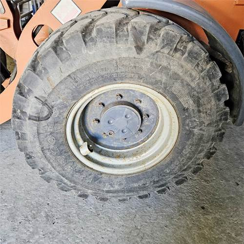 Wheel loader Terex TL100