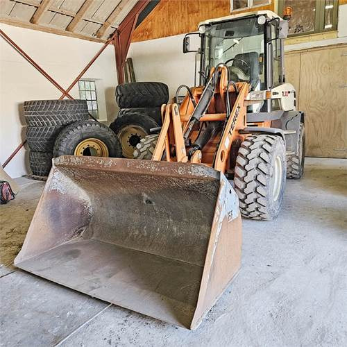 Wheel loader Terex TL100