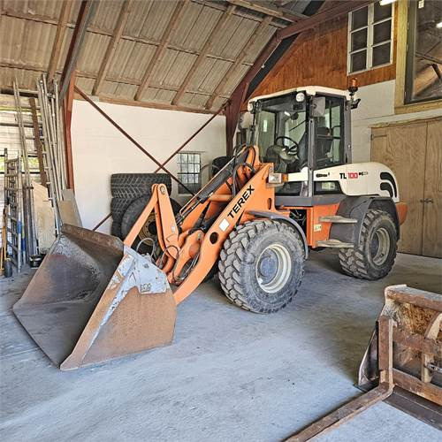 Wheel loader Terex TL100