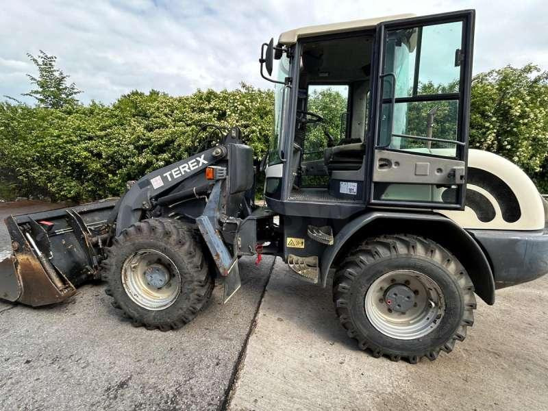 Wheel loader Terex TL70S