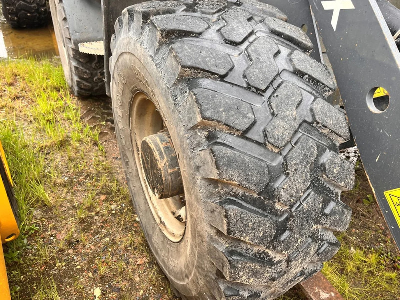 Wheel loader Terex TL80