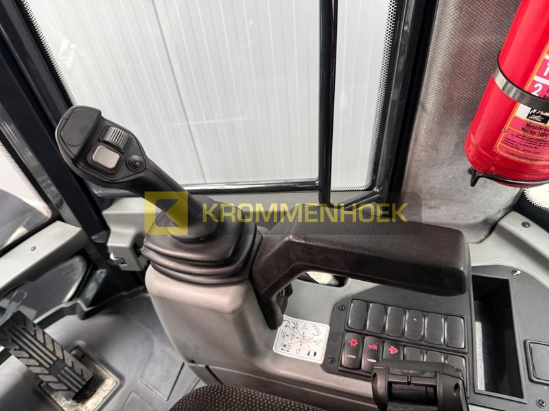 Wheel loader Terex TL80