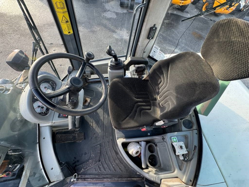 Wheel loader Terex TL 100