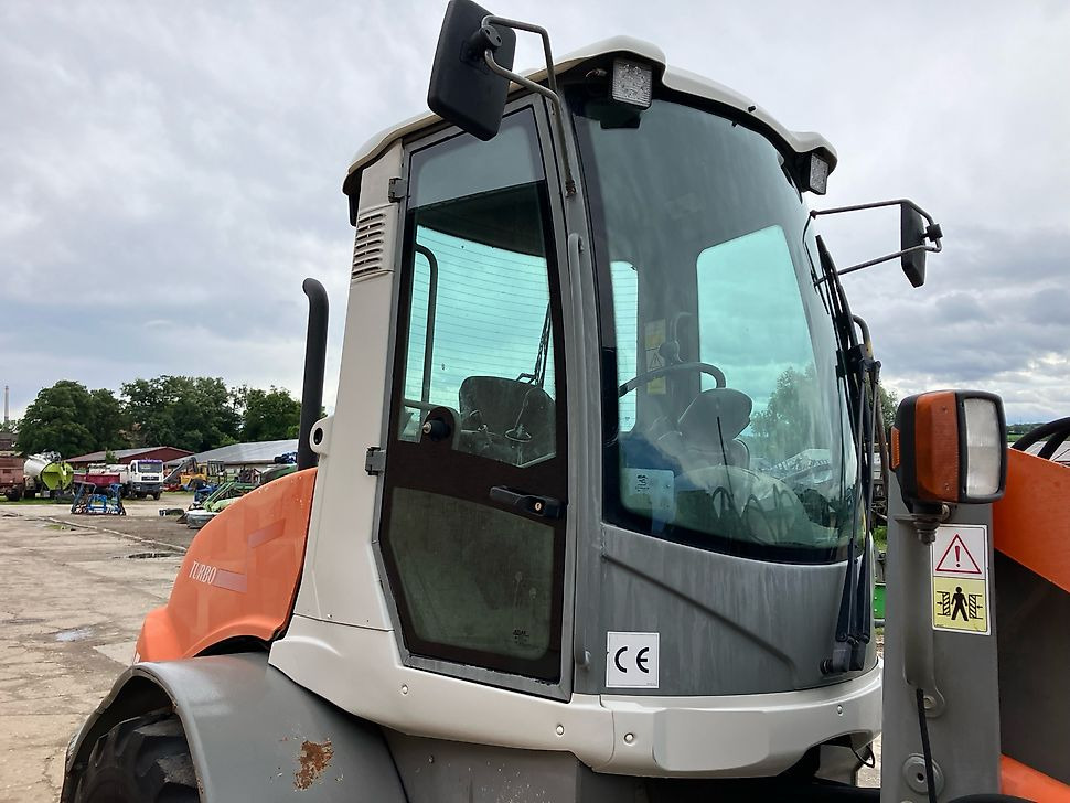 Wheel loader Türpisch Landmaschinen                        
                                                                Herr Christian Türpisch                                                                -