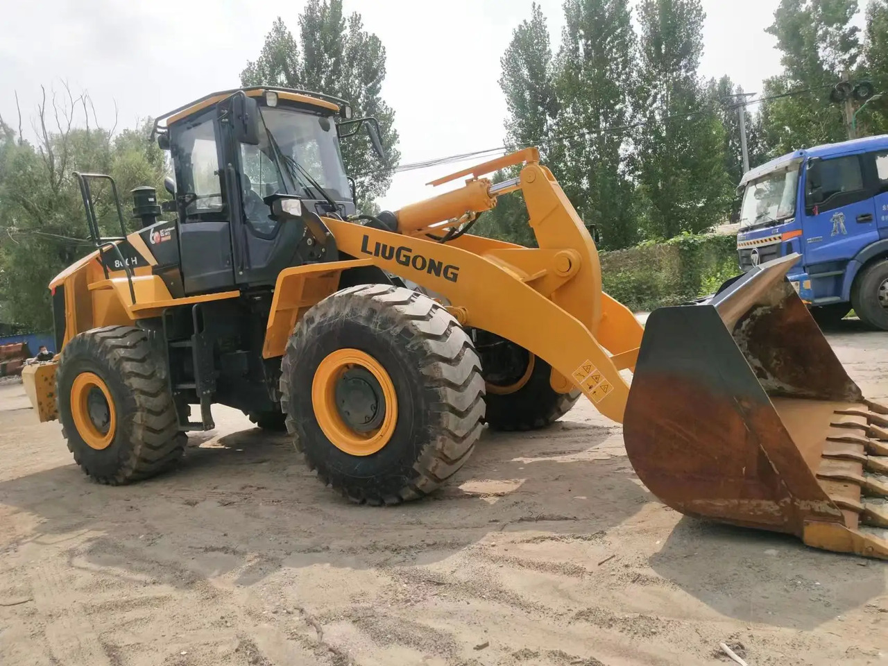 Wheel loader Used Liu Gong 6ton wheel loader 856h 860h ZL50CN 862h in the Philippines Quality assurance for two year