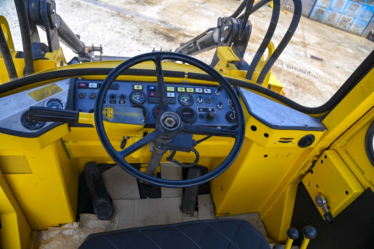 Wheel loader VOLVO BM4300