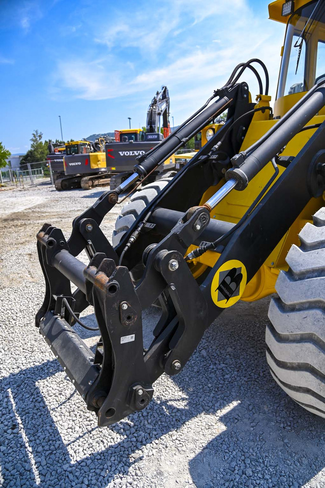 Wheel loader VOLVO BM4300