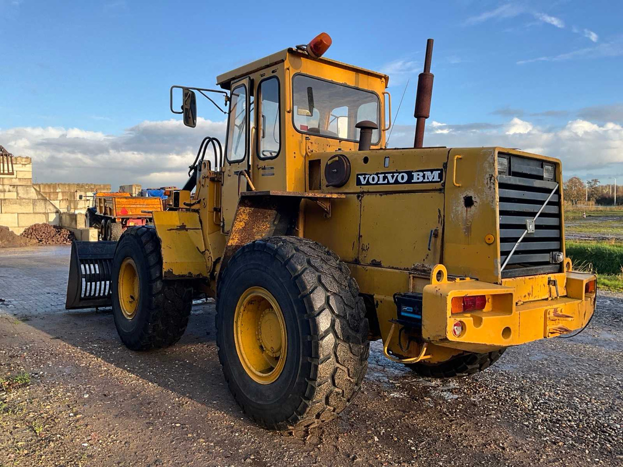 Wheel loader VOLVO BM 4300B SHOVEL