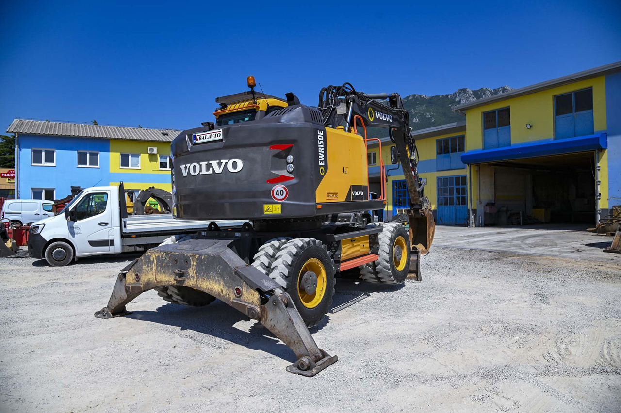 Wheel loader VOLVO EWR150E
