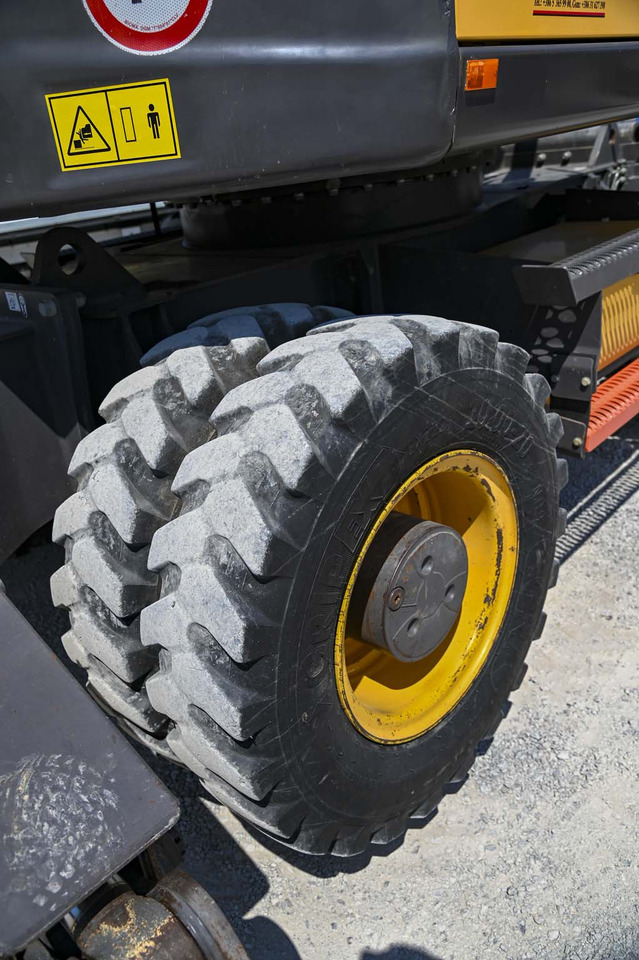 Wheel loader VOLVO EWR150E