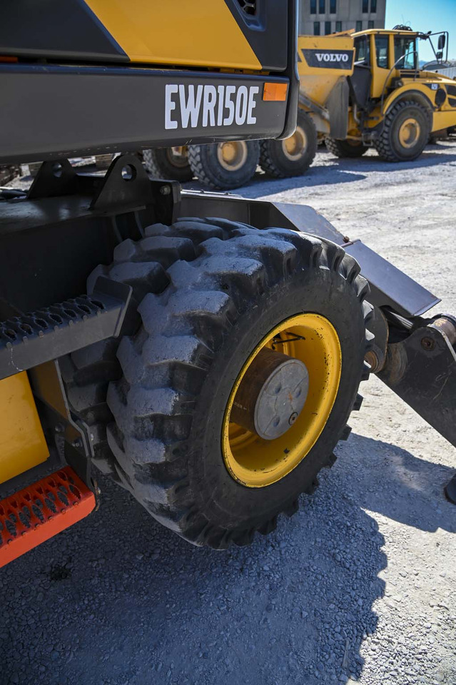 Wheel loader VOLVO EWR150E