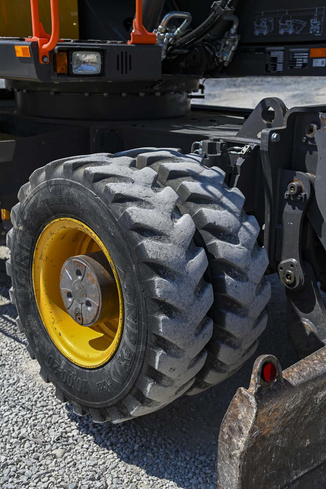 Wheel loader VOLVO EWR150E