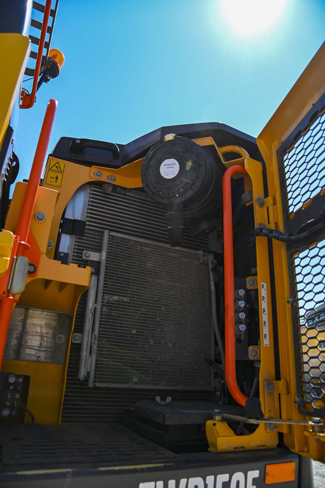 Wheel loader VOLVO EWR150E