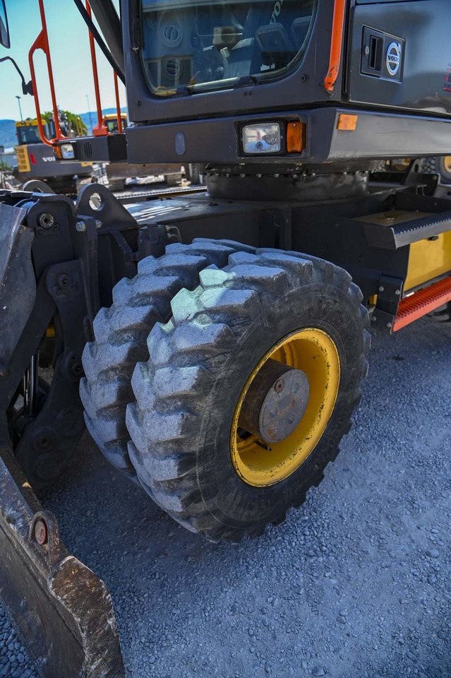 Wheel loader VOLVO EWR150E