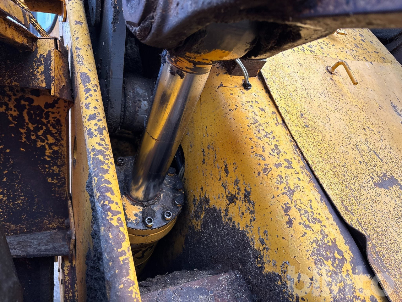 Wheel loader VOLVO L120B