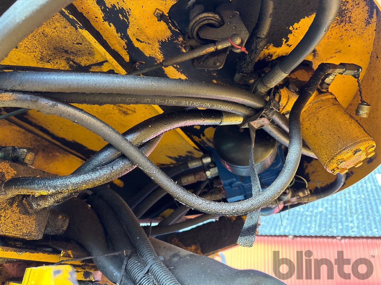 Wheel loader VOLVO L120B