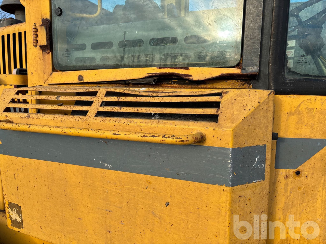 Wheel loader VOLVO L120B