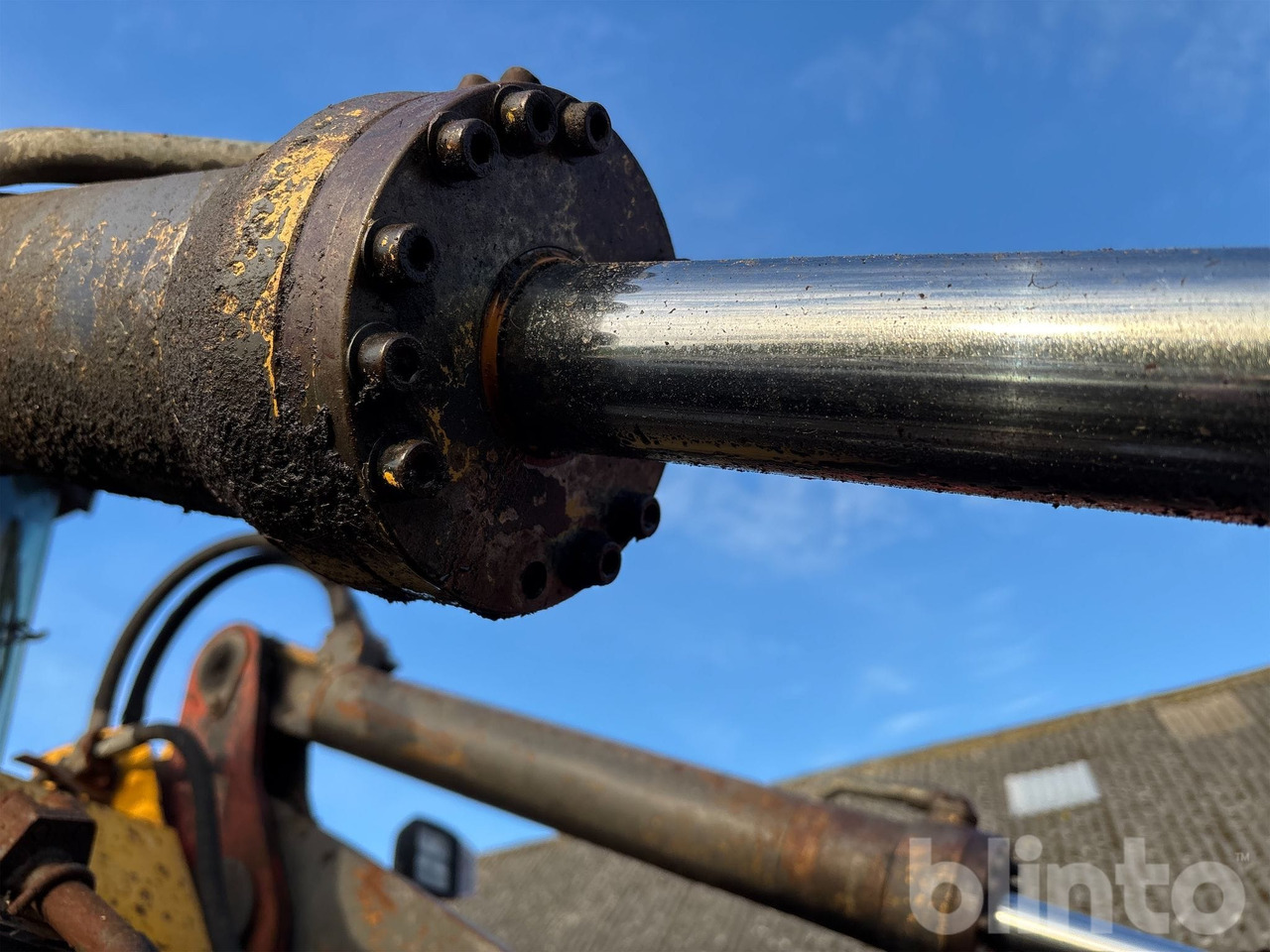 Wheel loader VOLVO L120B