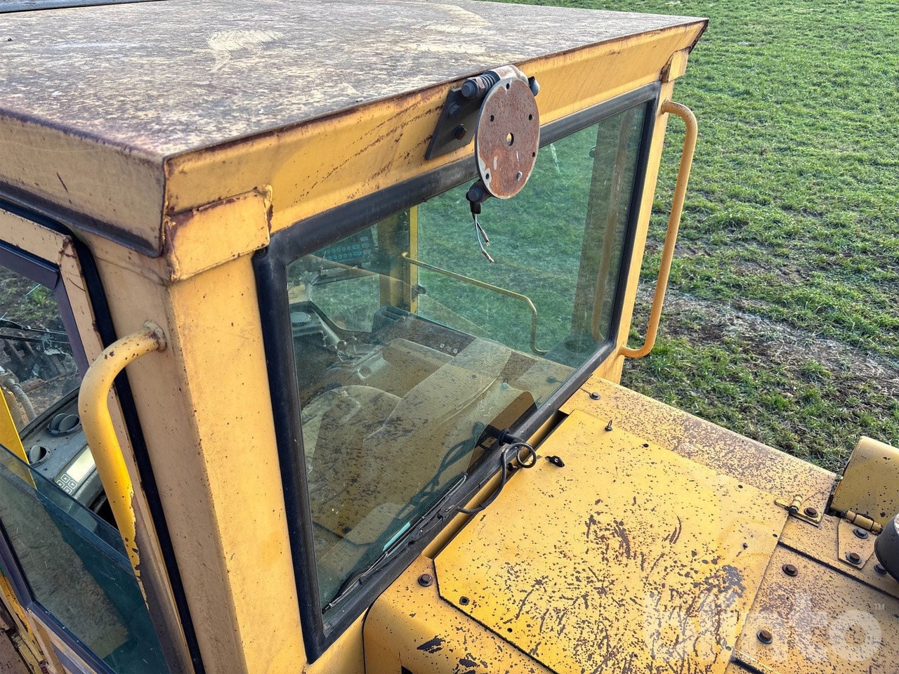 Wheel loader VOLVO L120B