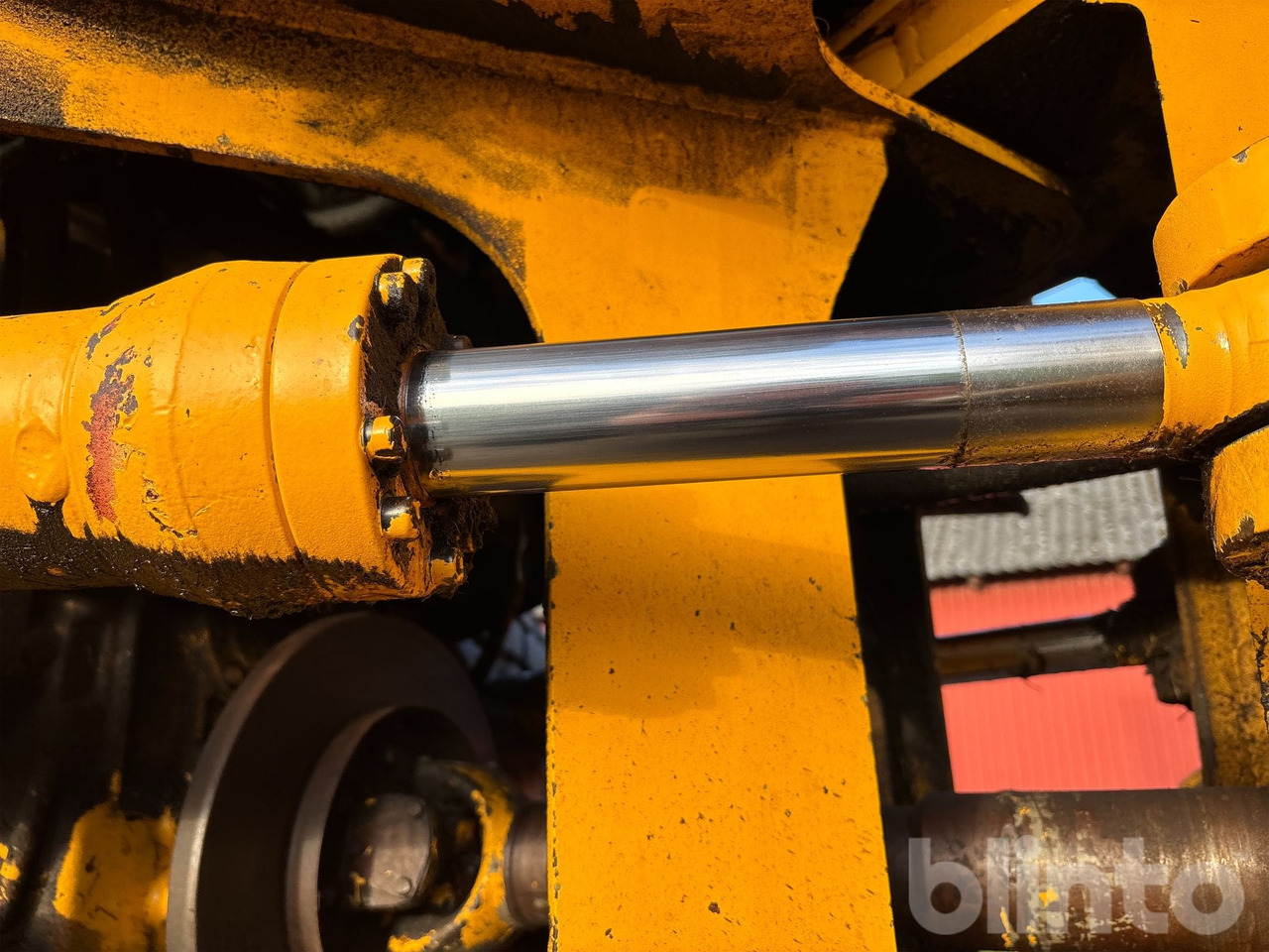 Wheel loader VOLVO L120B