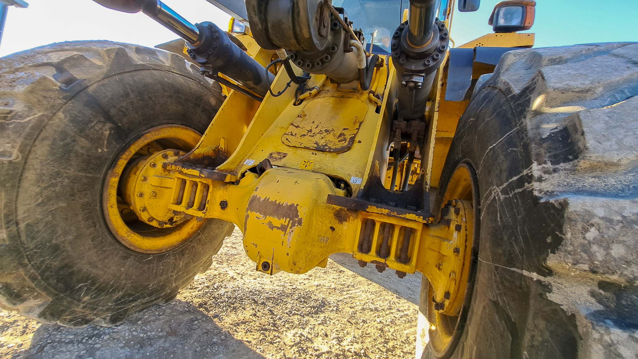 Wheel loader VOLVO L120E