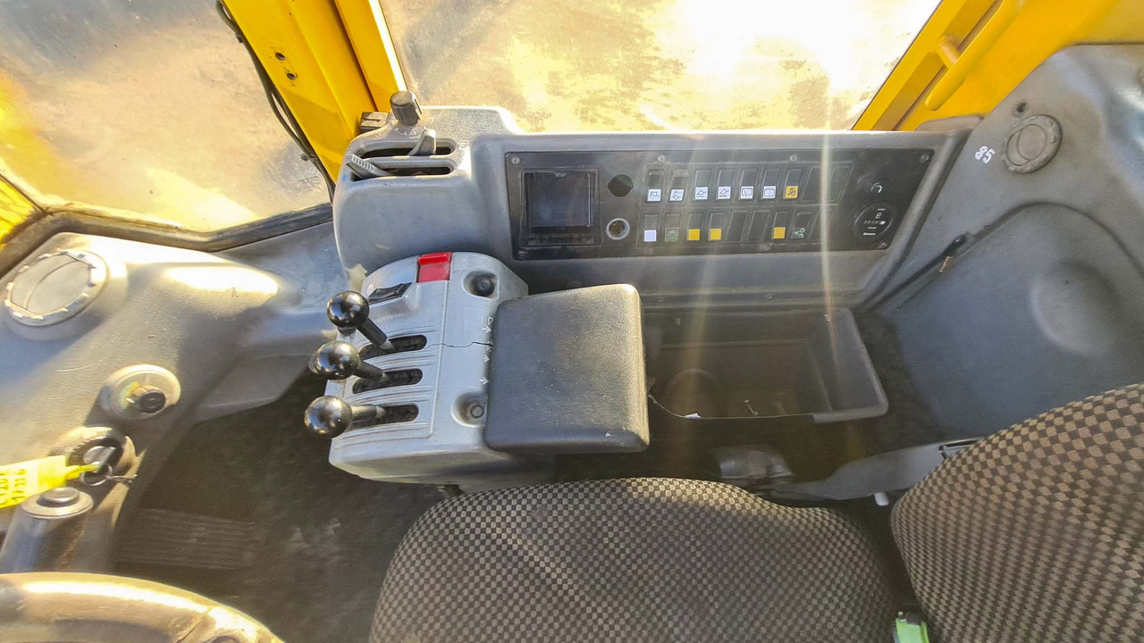 Wheel loader VOLVO L120E