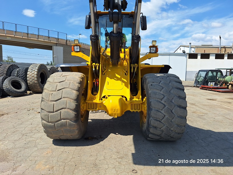 Wheel loader VOLVO L120E